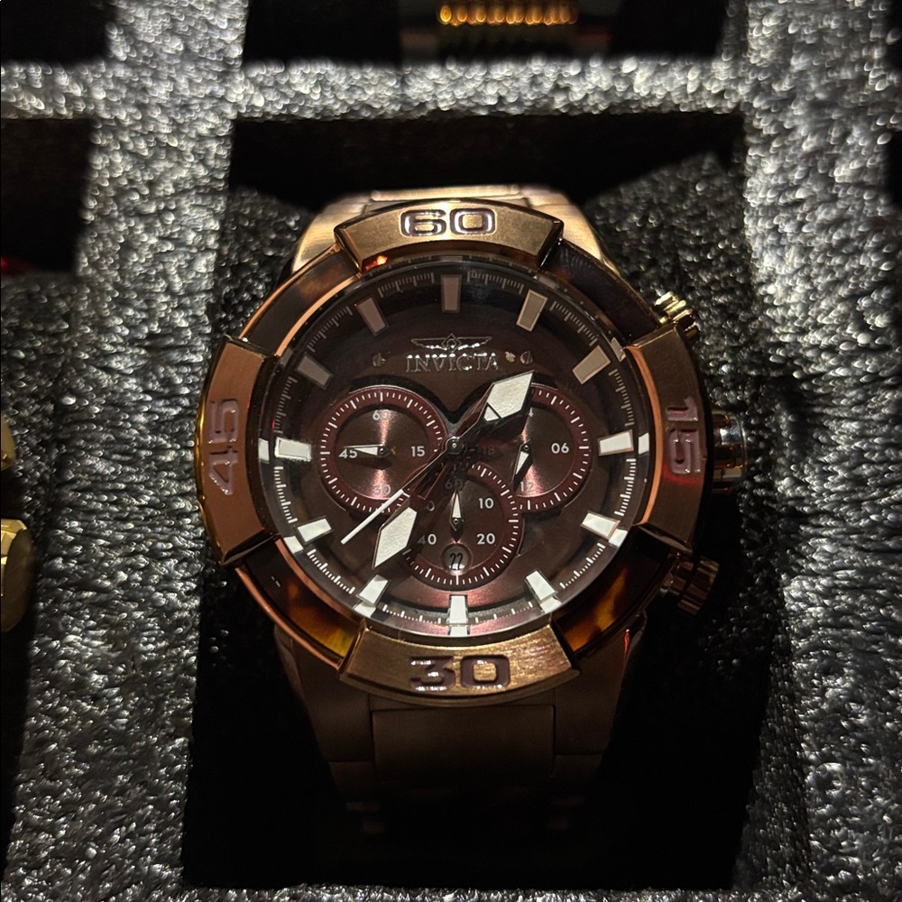 Invicta Speedway Watch 32577 – 52mm Brown & Gold, Swiss Quartz, Chronograph